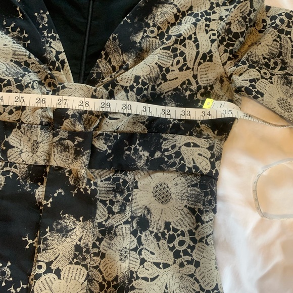 Brand: Alexander McQueen
Category: Dress. Colors: Black and Gold flowers - Picture 2 of 11